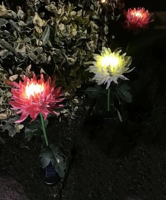 Spring artificial chrysanthemum solar garden stake lights